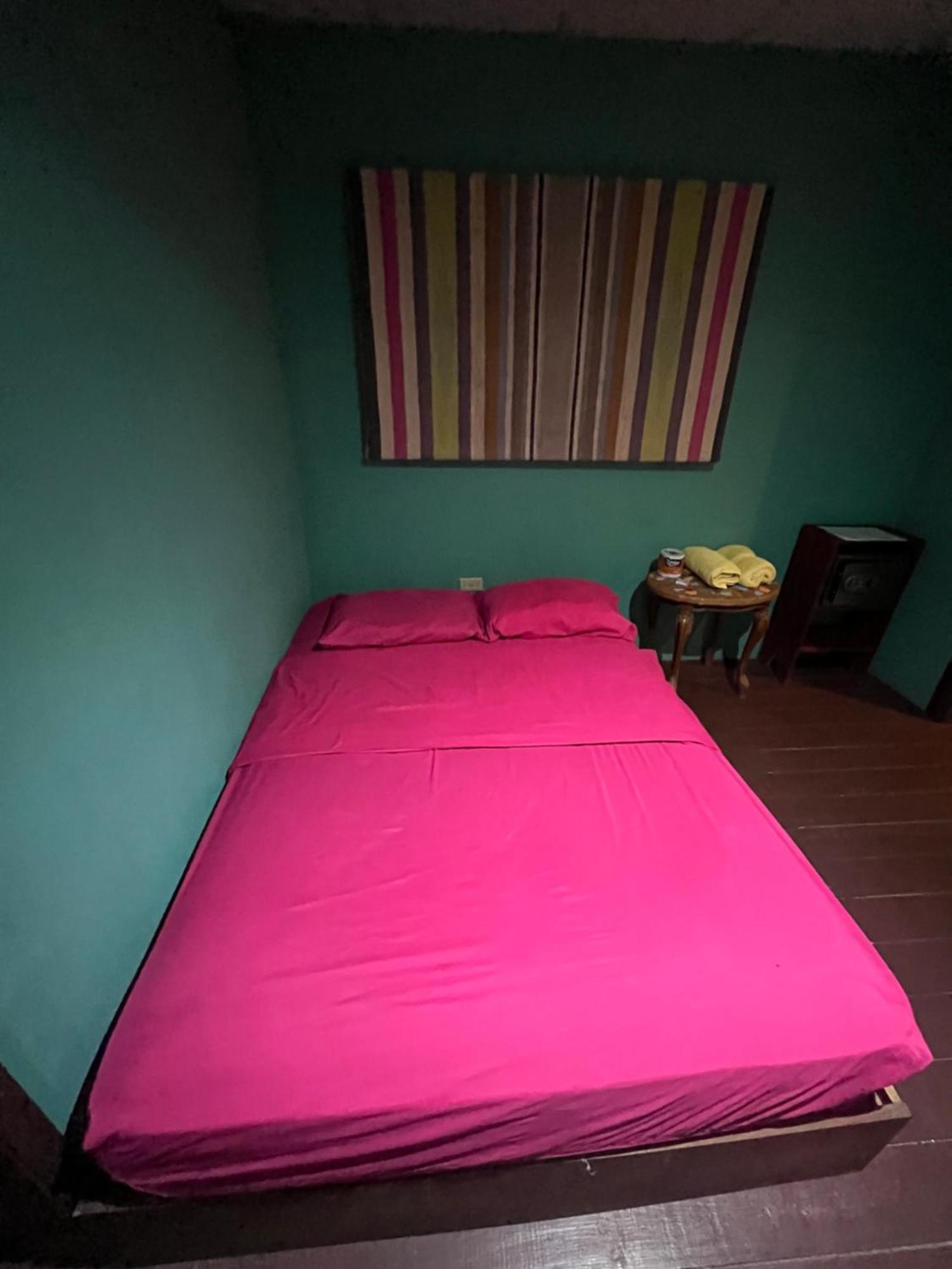 Valerie Emanuel Apartments ボカス・タウン エクステリア 写真