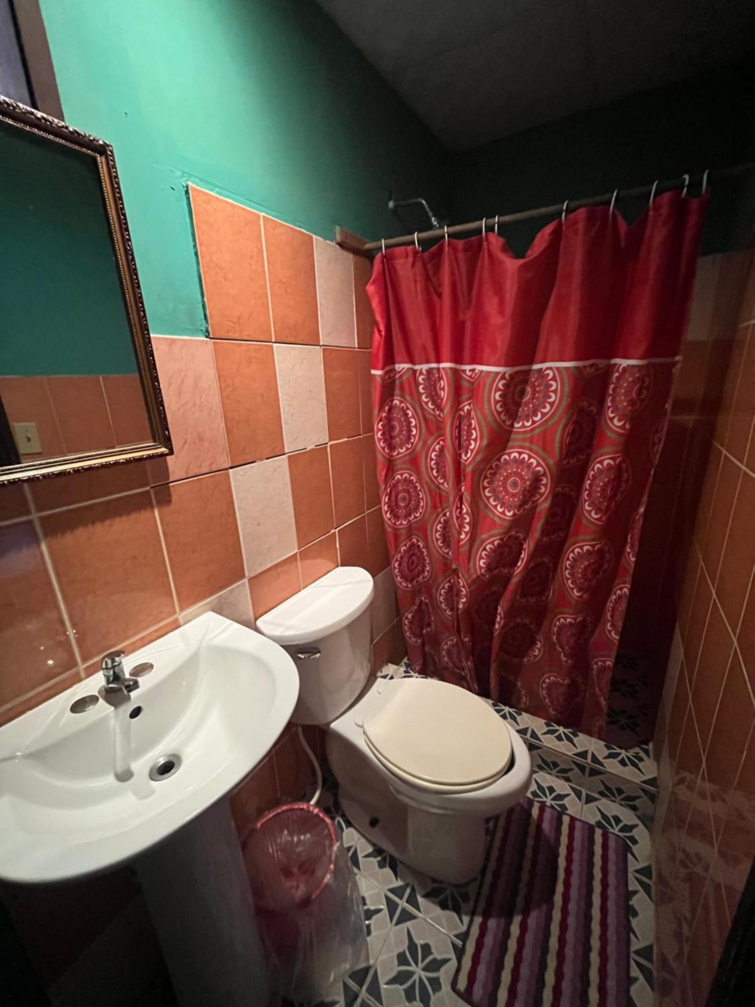Valerie Emanuel Apartments ボカス・タウン エクステリア 写真