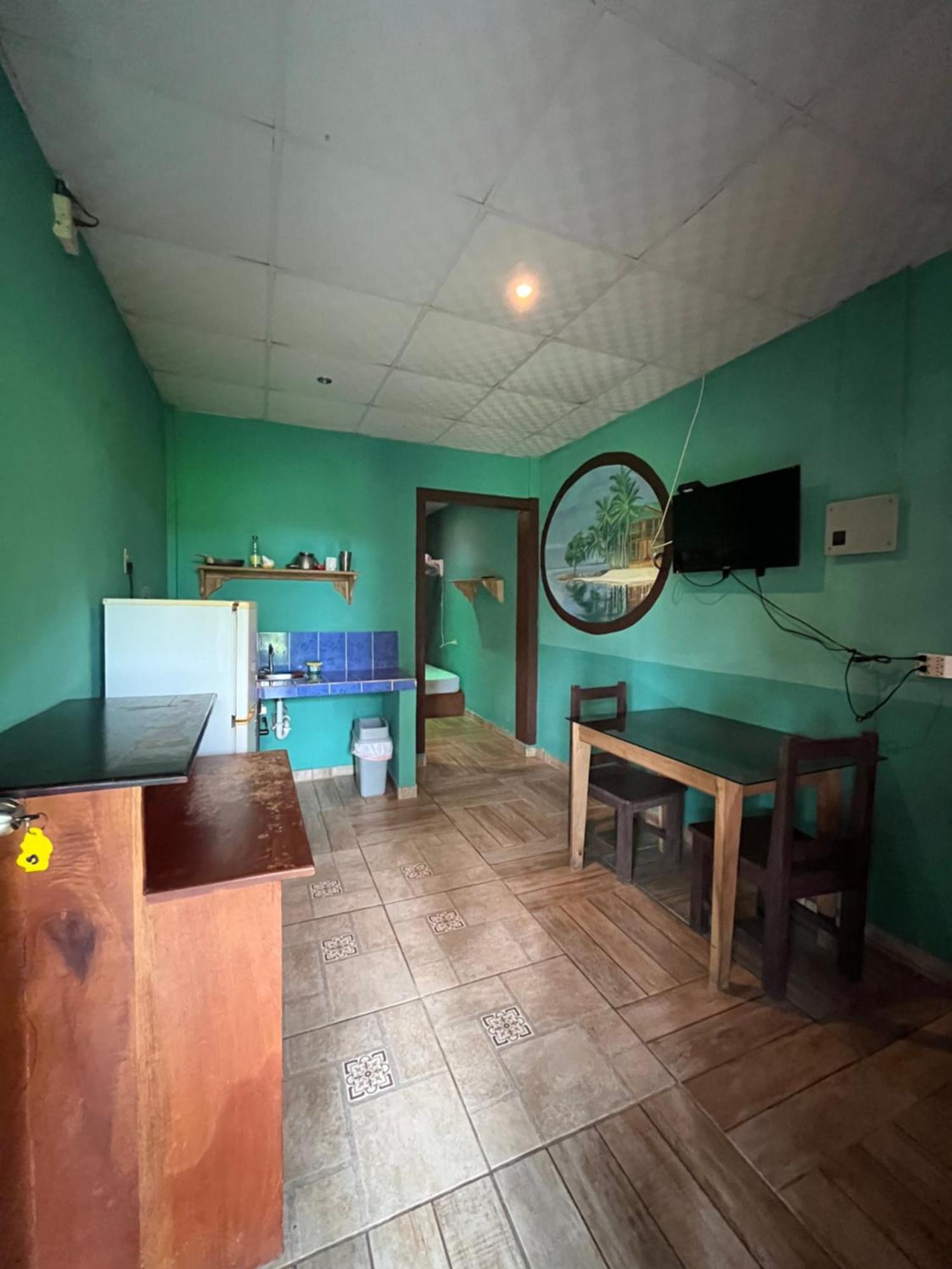 Valerie Emanuel Apartments ボカス・タウン エクステリア 写真