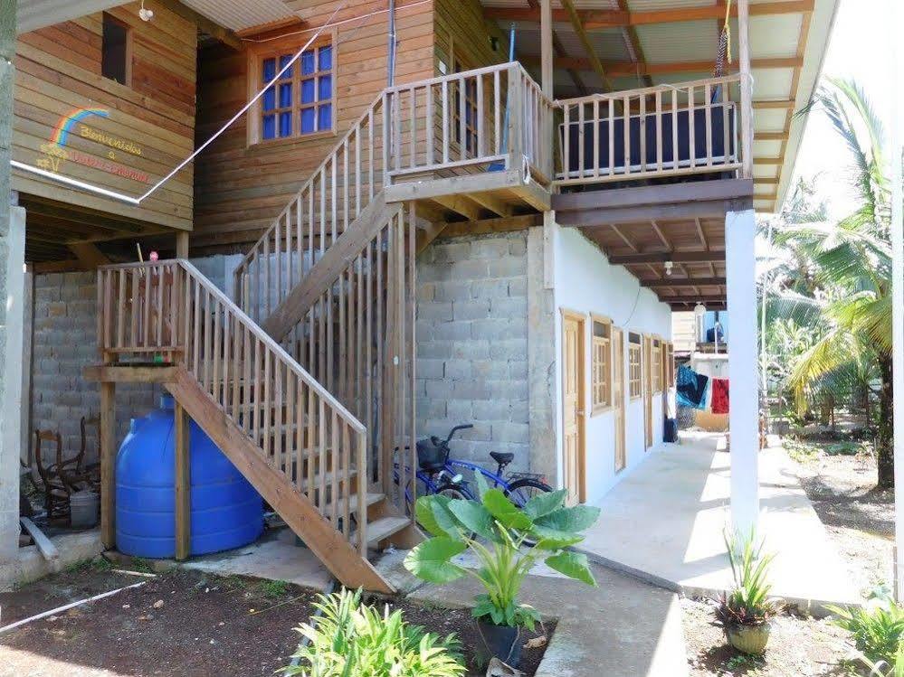 Valerie Emanuel Apartments ボカス・タウン エクステリア 写真